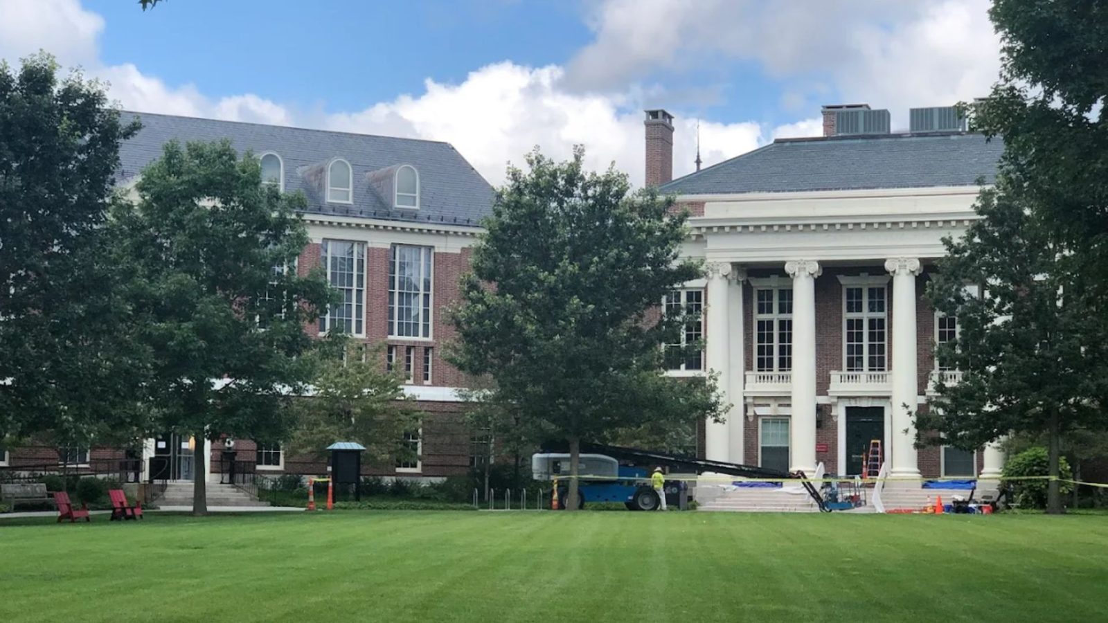 How Does Harvard Select Its Students? (The IvyStrides 3-Phase Plan)